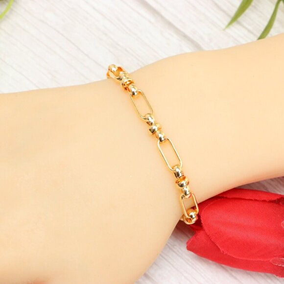 "Trendy Handmade Bracelet – A Thoughtful Gift for Girls & Women | UNVRC1557 - Picture 4 of 10